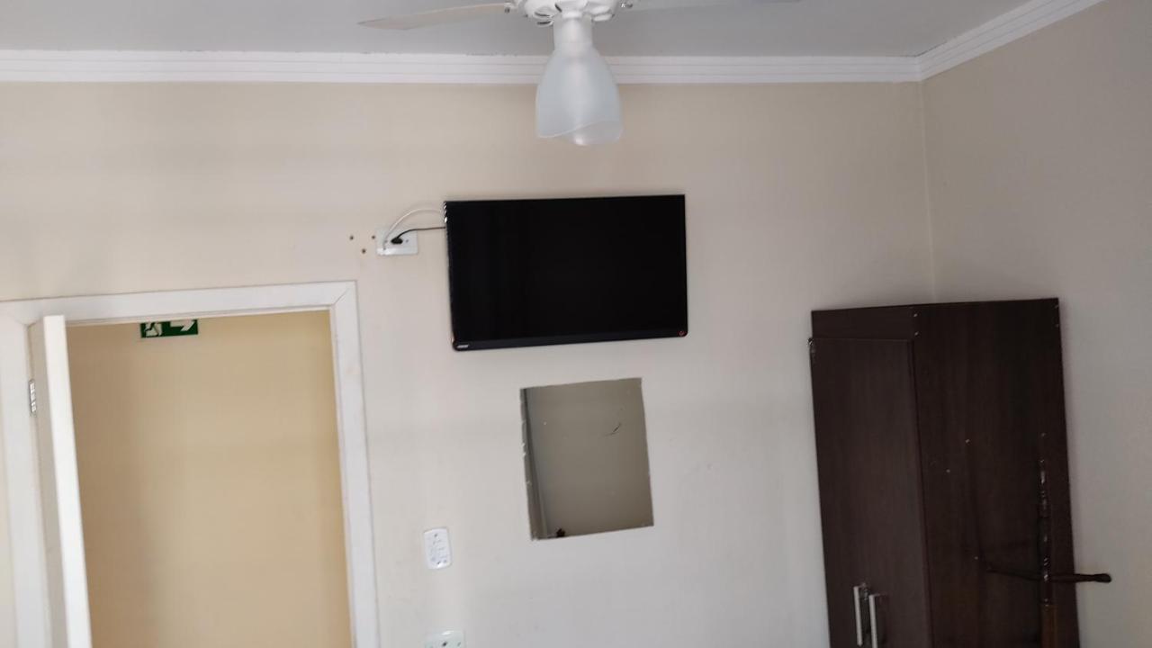 Hotel Gringos Λοντρίνα Εξωτερικό φωτογραφία